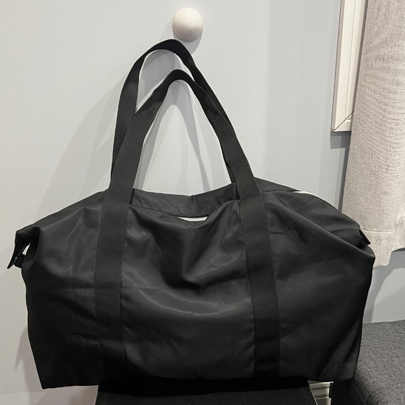 Victoria's Secret Fashion Show Tote Bag - Picture 2 of 7